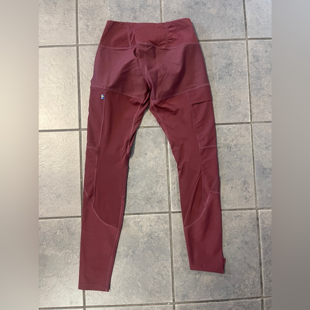 NWT Fjallraven Abisko Trail Tights in Dark Garnet Size S